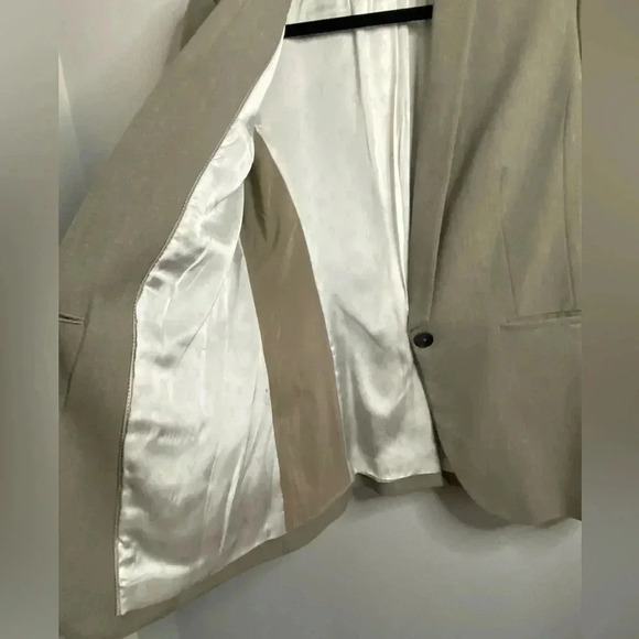 RW&CO - long sleeve Taupe Griege Blazer - US 4 - perfect for the office - Picture 2 of 7